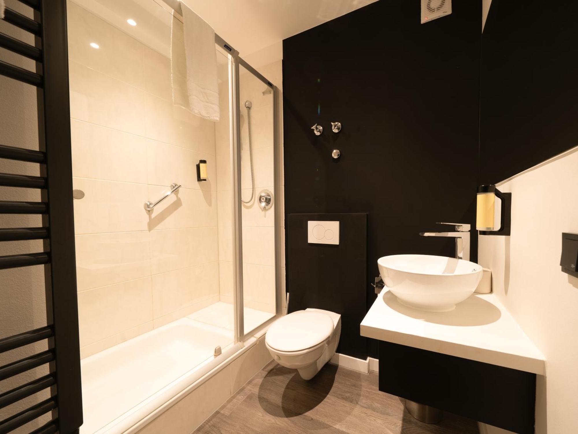 Juststay Ratingen Hotel & Apartments 外观 照片